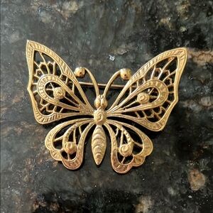 Vintage Butterfly Brooch Pin Gold Tone Filament Swirl Gold Tone